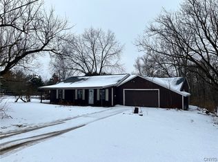 4021 East Rd, Cazenovia, NY 13035