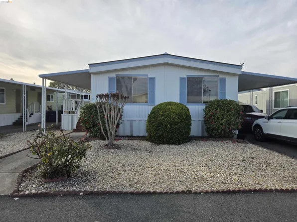 131 Banyon Dr, Pittsburg, CA 94565
