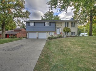 44 Sadowski Ct, Decatur, IL 62521