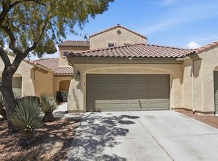 8709 Echo Grande Dr, Las Vegas, NV 89131