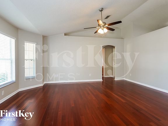 4th image of 10934 Crescent Ridge Loop