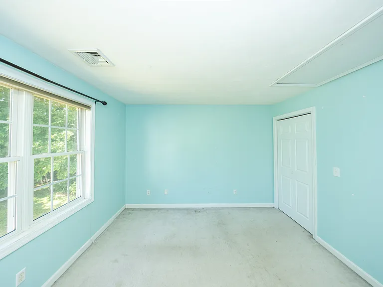 469 Walnut St — Photo 50