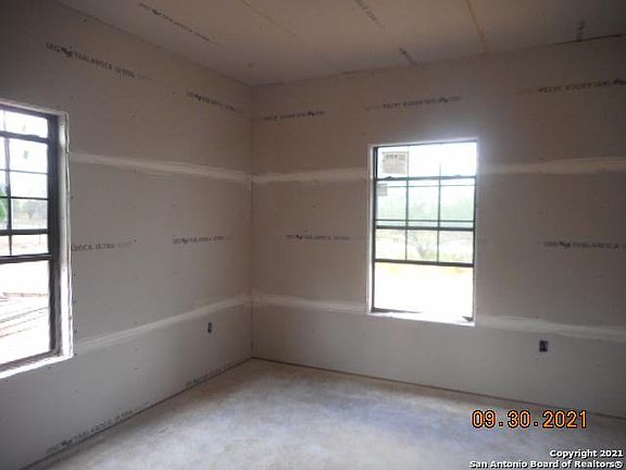 5th image of 141 County Road 2667