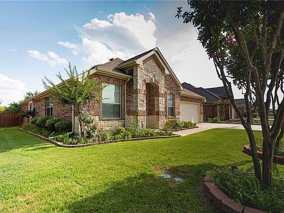 2nd image of 1406 Tippler Dr