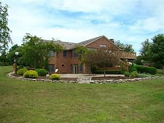 2nd image of 1090 Spring Meadow Dr