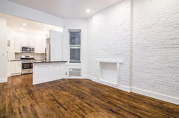 Rented by Keller Williams NYC | media 20