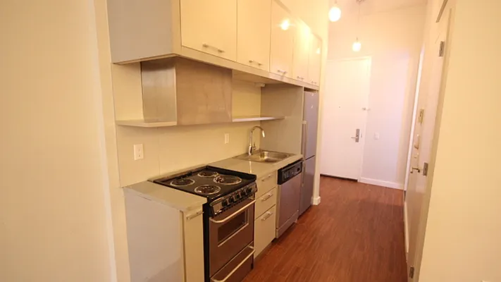 Rented by Nooklyn NYC LLC | media 48