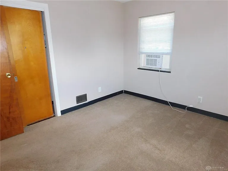 600 Hadley Ave #3 — Photo 9