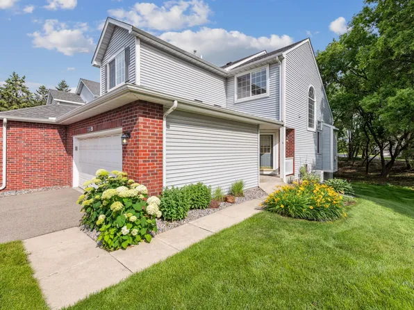 2235 Creekside Ct #204, Saint Paul, MN 55122