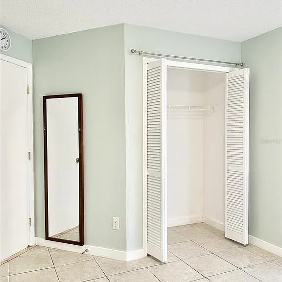 9419 Chandon Dr — Photo 14