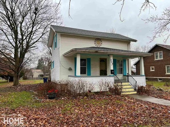 306 W State St, Corunna, MI 48817