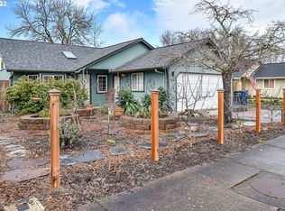 1161 Ash Grove Loop, Creswell, OR 97426