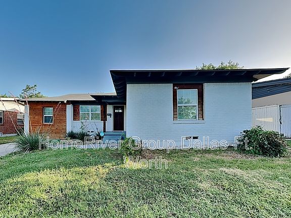 2nd image of 2633 San Paula Ave