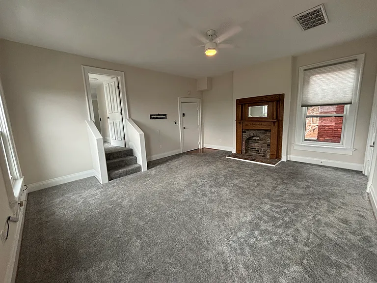 440 Hopkins St #3 — Photo 5