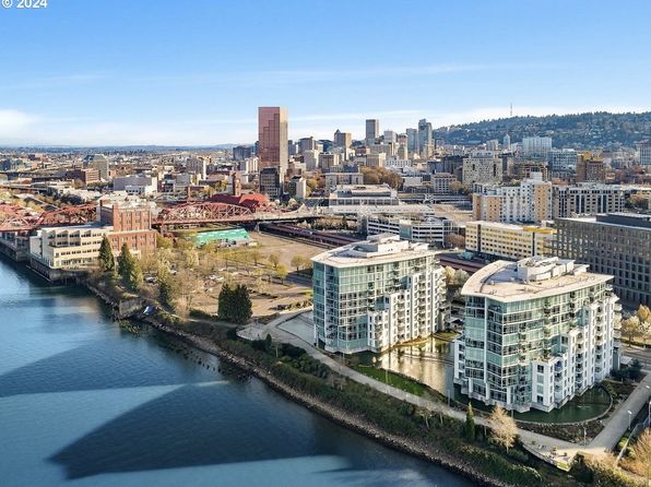 1260 NW Naito Pkwy UNIT 307B, Portland, OR 97209