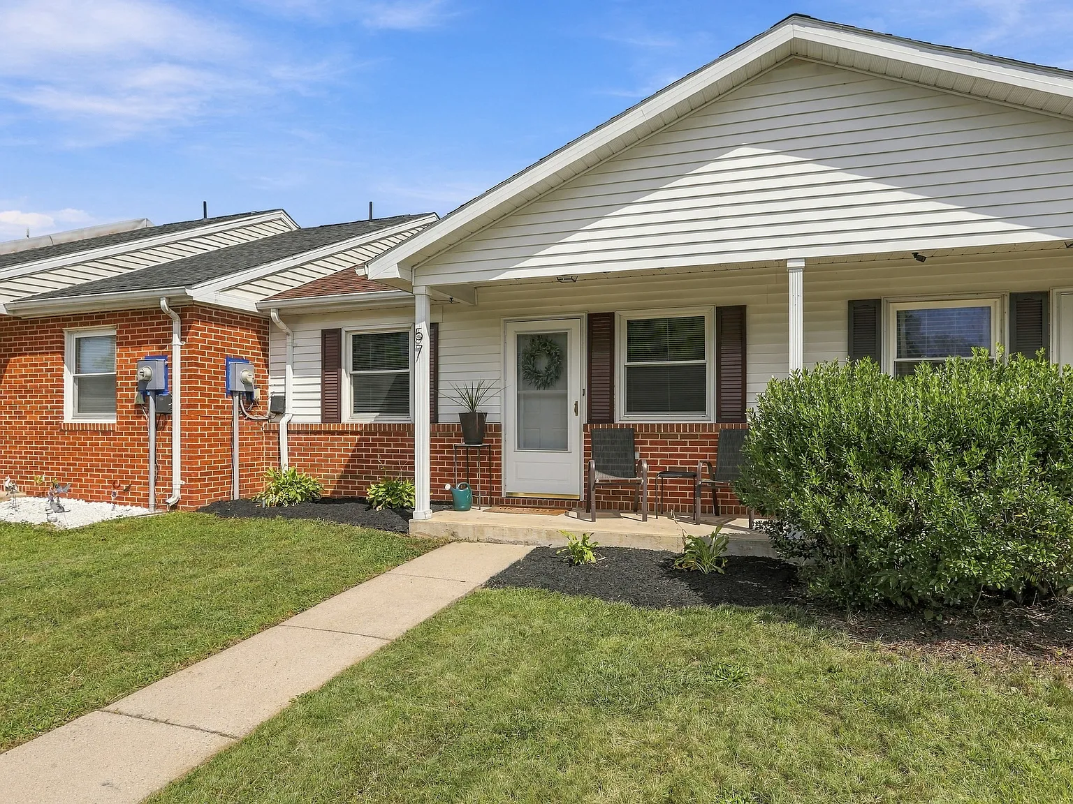 1 bed, 772 sqft, $1,400 — Photo 2