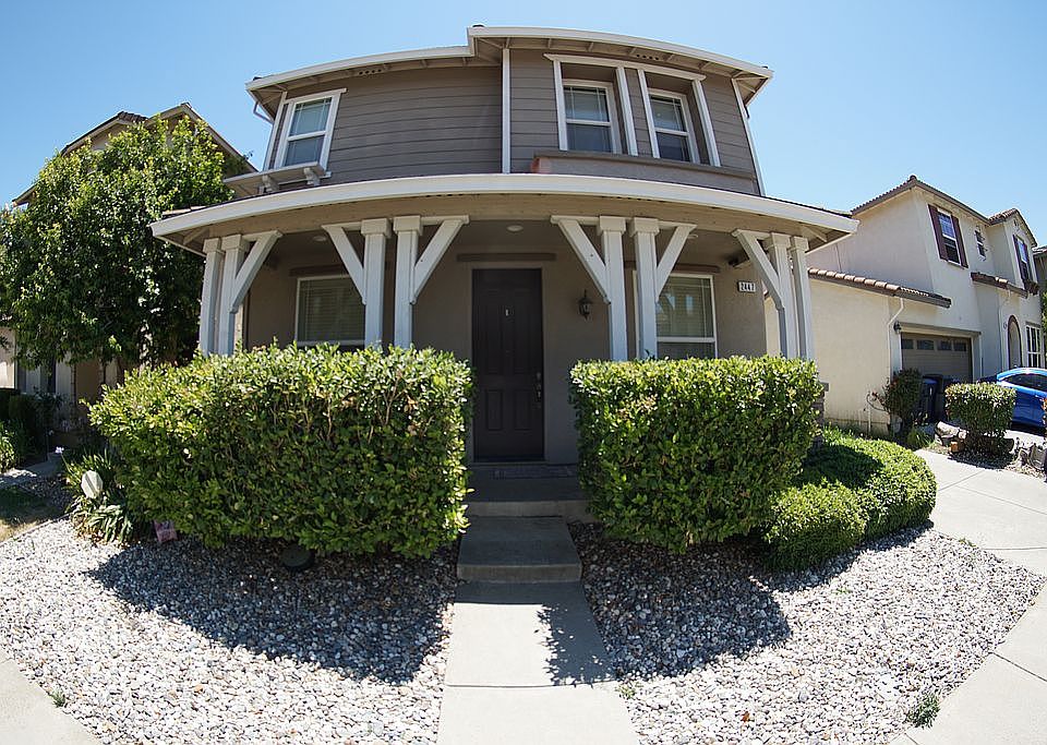 1st image of 2447 Hanson Dr
