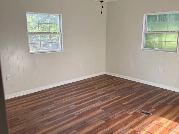25 Inman Ln, Thomasville, GA 31757