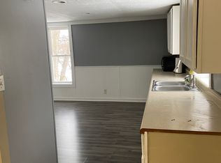 208 Rock River Ave, Three Rivers, MI 49093