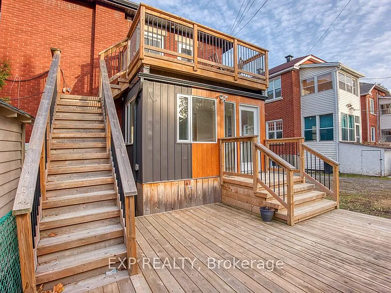 448 Holland Ave — Photo 7
