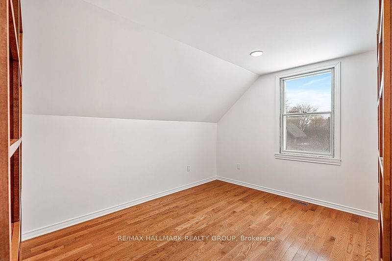 Ottawa House for rent - 3 Bedrooms — photo 19