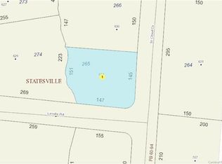 634 Saint Cloud Dr, Statesville, NC 28625