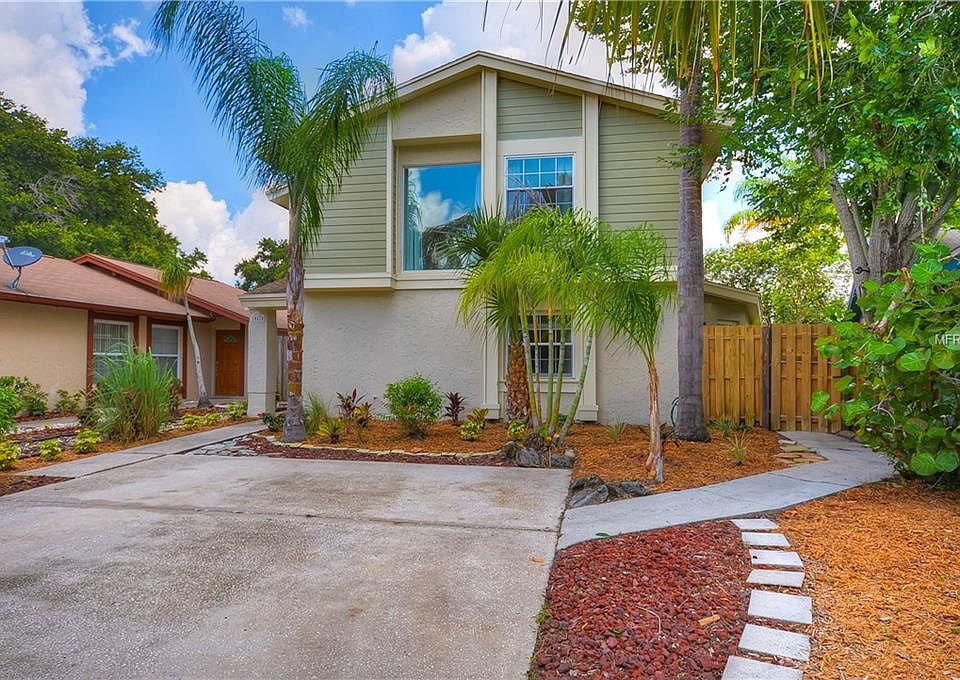 1st image of 10418 Rosemount Dr