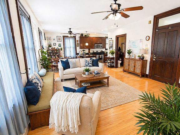 5th image of 1908 Hennepin Ave APT 4