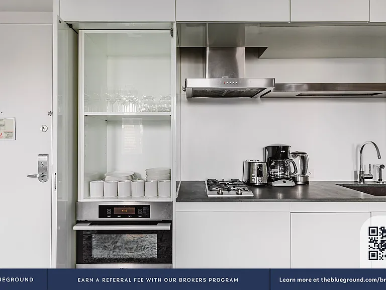70 W 45th St #36C — Photo 8