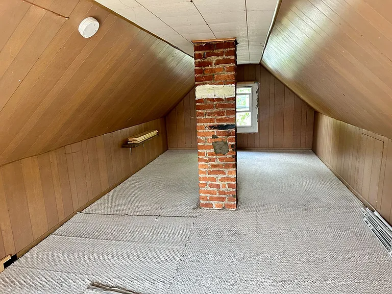 2100 Humboldt St — Photo 17
