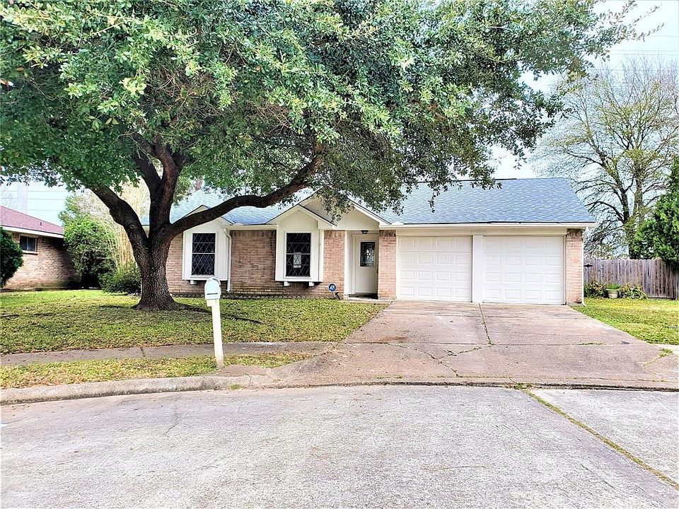 1st image of 20322 Bridgedale Ln