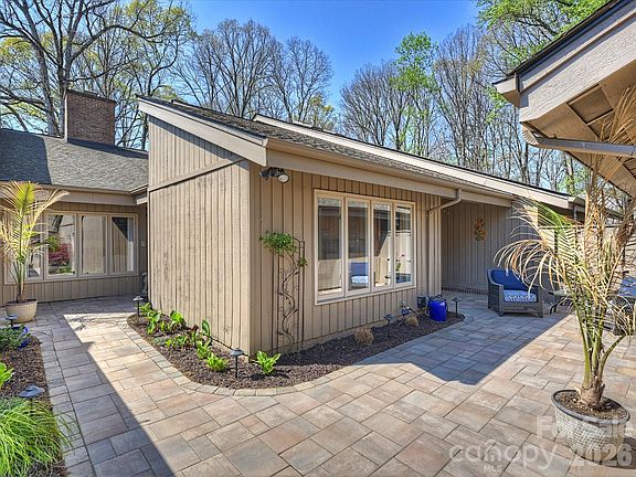 4th image of 5315 Wingedfoot Rd