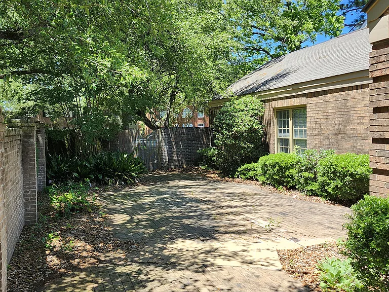2983 Old Farm Rd — Photo 5