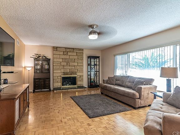 4th image of 13821 Oro Grande St