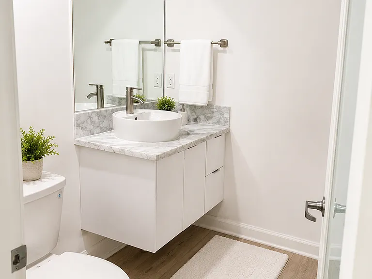 HWH Luxury Living — Photo 18