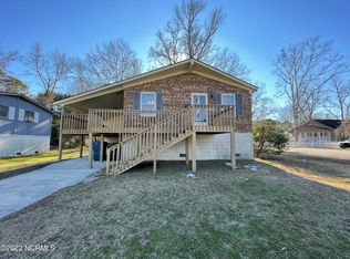 415 Charlotte St, Washington, NC 27889