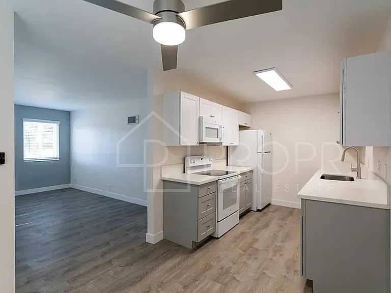 9719 Riverview Ave #4 — Photo 5