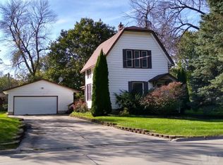 520 11th Ave, Grinnell, IA 50112