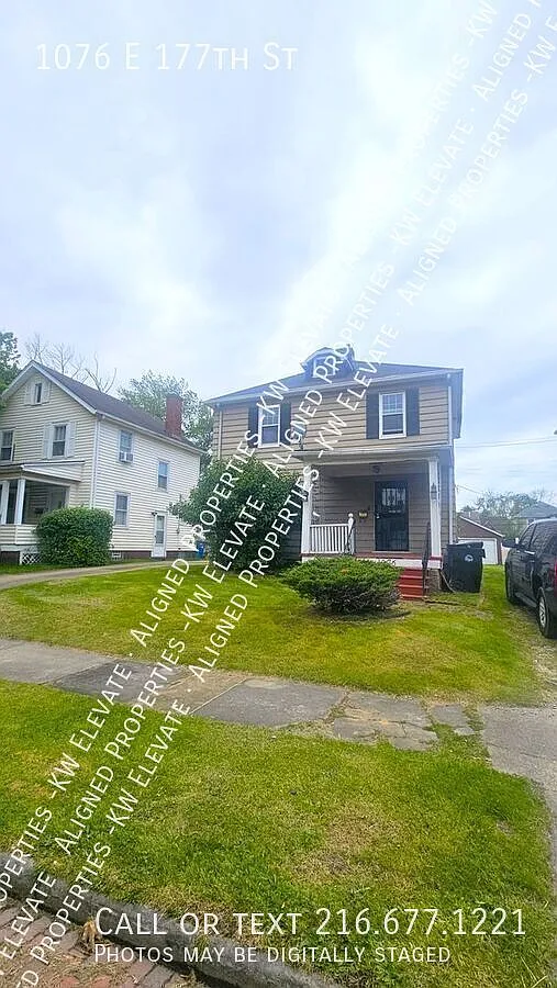 Building Photo - 1076 E 177th St