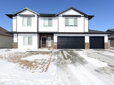 2240 14th St W, West Fargo, ND, 58078