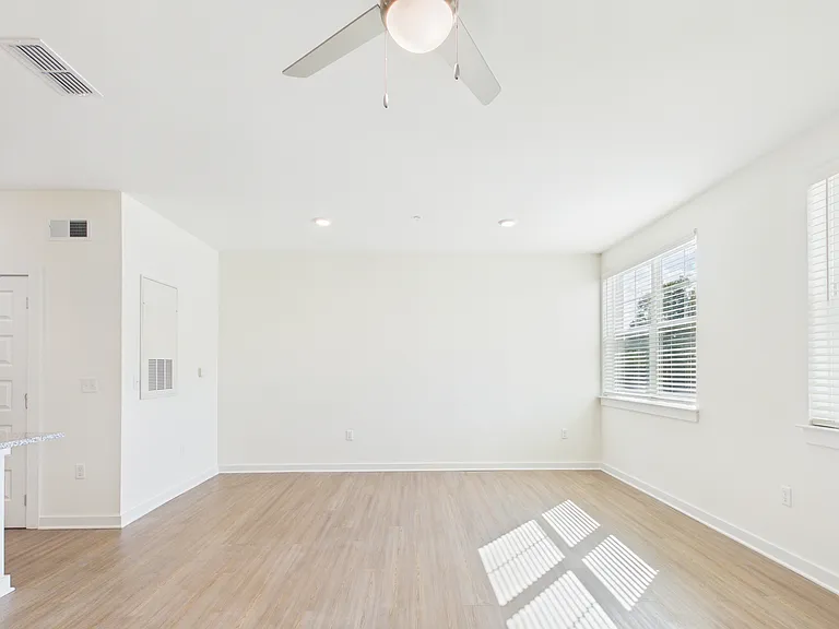 2520 New Port Royal Rd #1104 — Photo 2