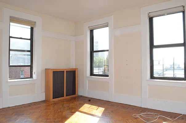 Rented by Brooklyn Landmark Real Estate | media 12