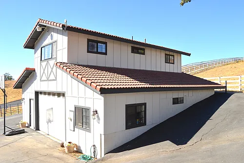 5640 Linne Rd Photo 1