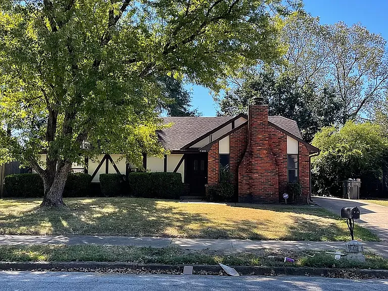7331 Palgrave Ln — Photo 11