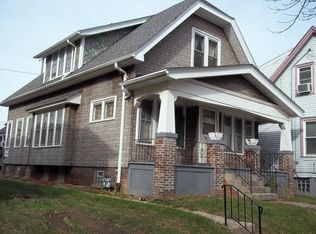 2007 S 12th St, Milwaukee, WI 53204