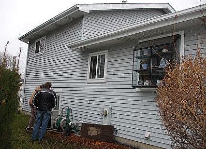 2nd image of 0S040 Evans Ave