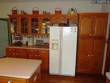 5th image of 2464 Stonefield Dr