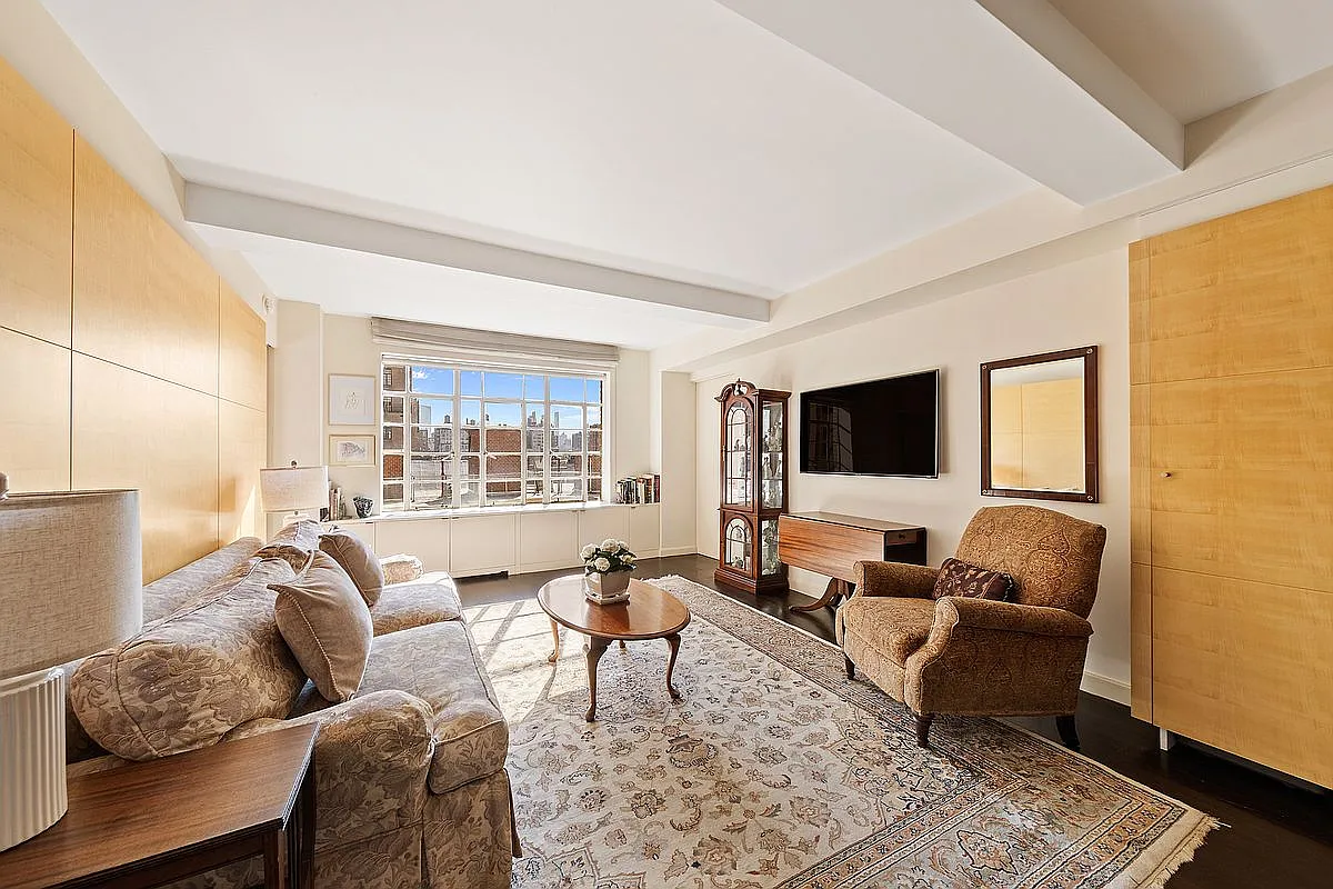 320 Central Park W #8N photo 1