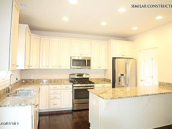 4th image of 600 Dewdrop Ln