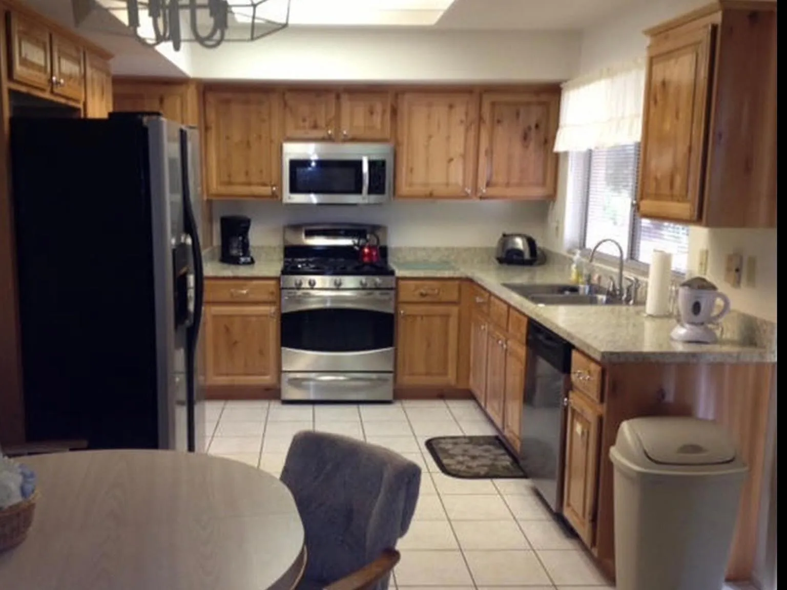14677 W Yosemite Dr — Photo 3